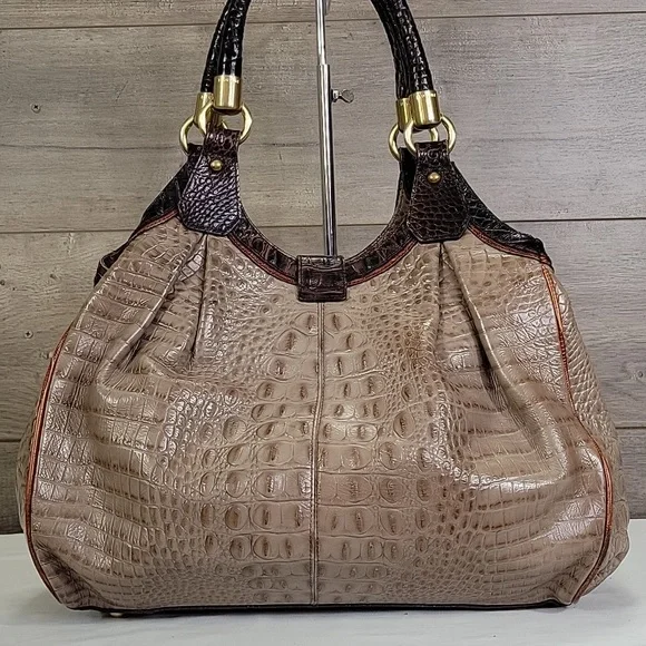 Elegant Crocodile Embossed Tan and Black Women's Bag - Picture 6 of 16